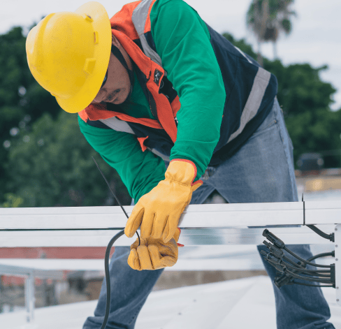 Un trabajador de construcción.